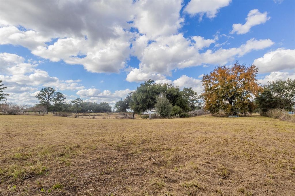 Image 32 of property listing at 7700 FLORIDA BOYS RANCH ROAD, Groveland, FL 34736