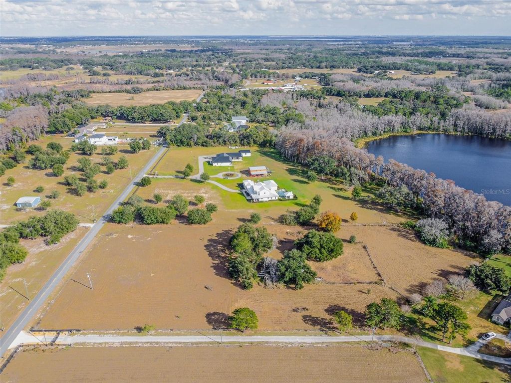 Image 5 of property listing at 7700 FLORIDA BOYS RANCH ROAD, Groveland, FL 34736