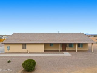 2770 E Davis Pass, Eloy, AZ 85131