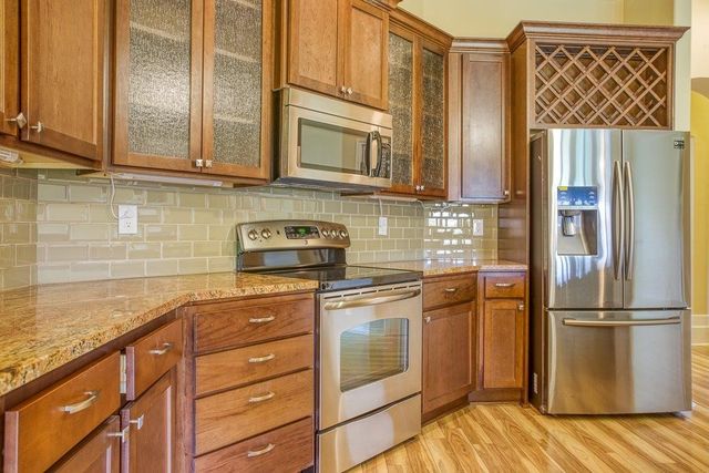 411 Long Point Dr, Portland, TX 78374