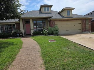 411 Long Point Dr, Portland, TX 78374