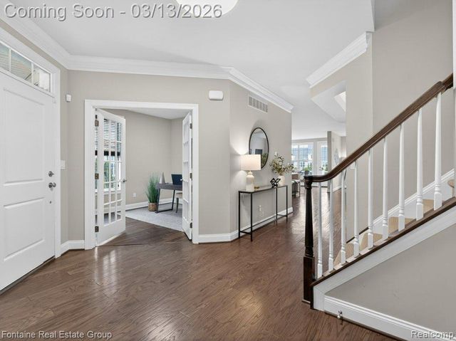 42893 Cardinal Way, Novi, MI 48375