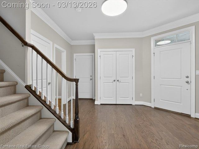 42893 Cardinal Way, Novi, MI 48375