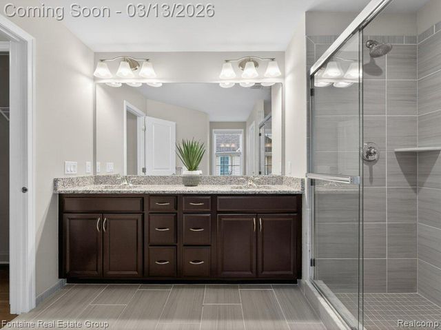 42893 Cardinal Way, Novi, MI 48375