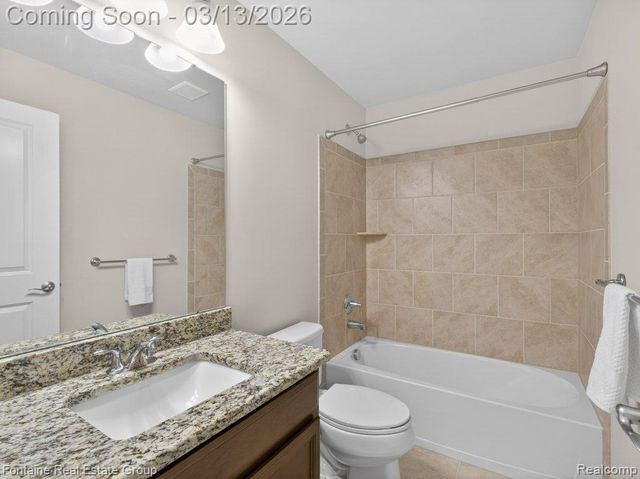 42893 Cardinal Way, Novi, MI 48375