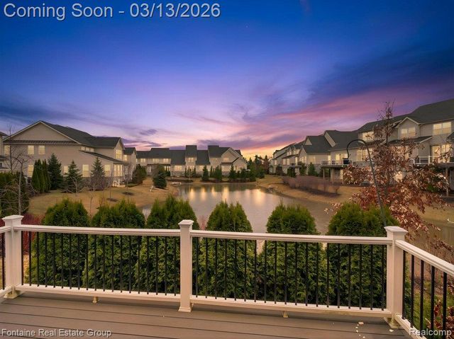 42893 Cardinal Way, Novi, MI 48375