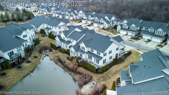 42893 Cardinal Way, Novi, MI 48375