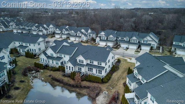 42893 Cardinal Way, Novi, MI 48375