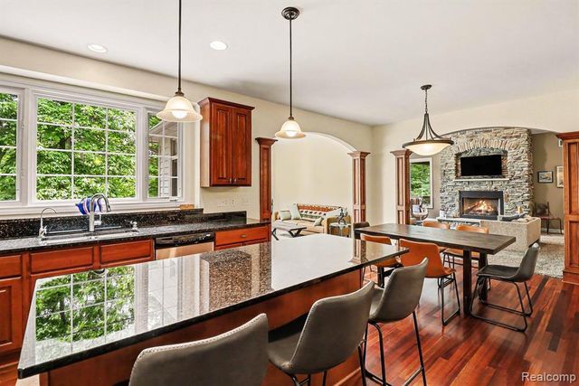 10490 Deer Ridge Trail, Holly, MI 48442