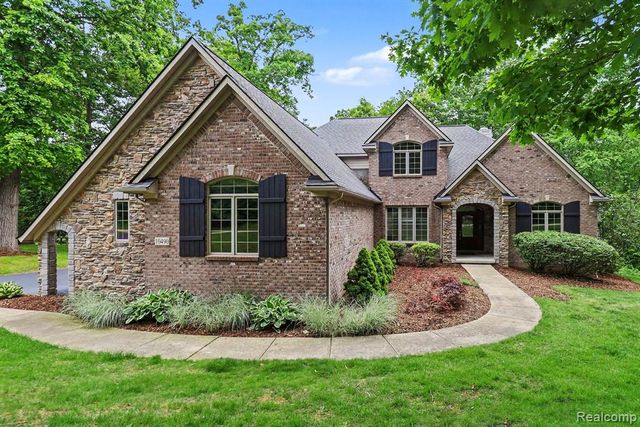 10490 Deer Ridge Trail, Holly, MI 48442