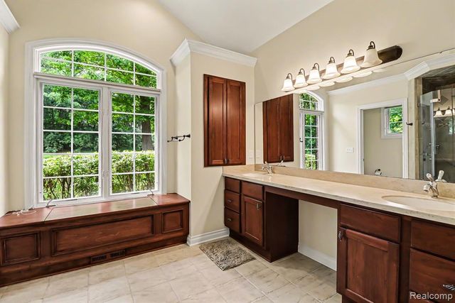 10490 Deer Ridge Trail, Holly, MI 48442