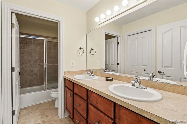 10490 Deer Ridge Trail, Holly, MI 48442