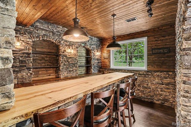 10490 Deer Ridge Trail, Holly, MI 48442
