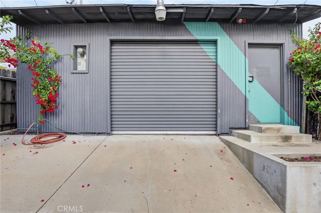 9939 Commerce Avenue, Tujunga, CA 91042 — photo 3