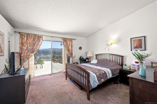 2336 Wind River Rd, El Cajon, CA 92019