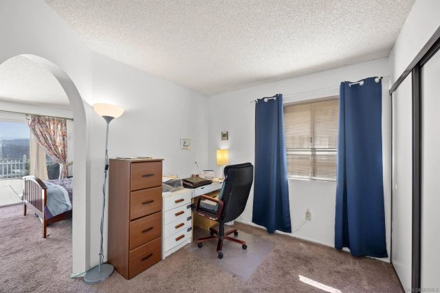 2336 Wind River Rd, El Cajon, CA 92019