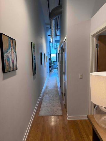1224 W Van Buren Street 207, Chicago, IL 60607