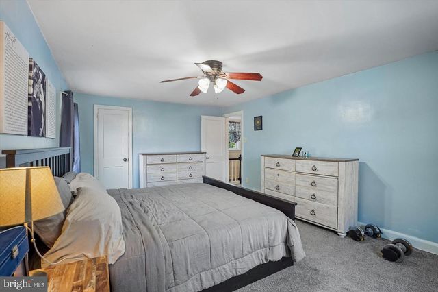 3032 EDMONDS RD, Lafayette Hill, PA 19444
