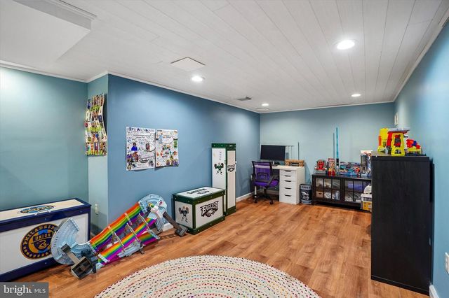 3032 EDMONDS RD, Lafayette Hill, PA 19444
