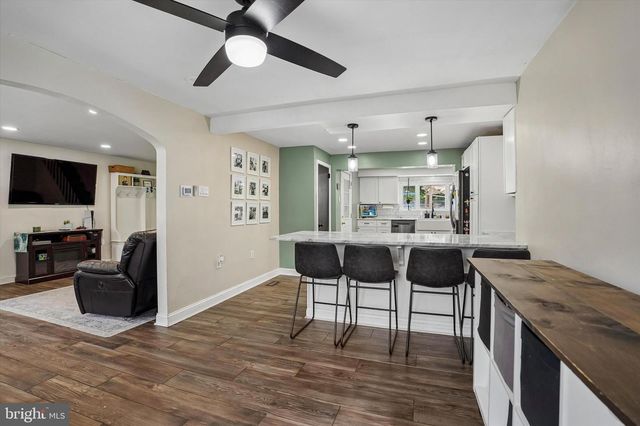 3032 EDMONDS RD, Lafayette Hill, PA 19444