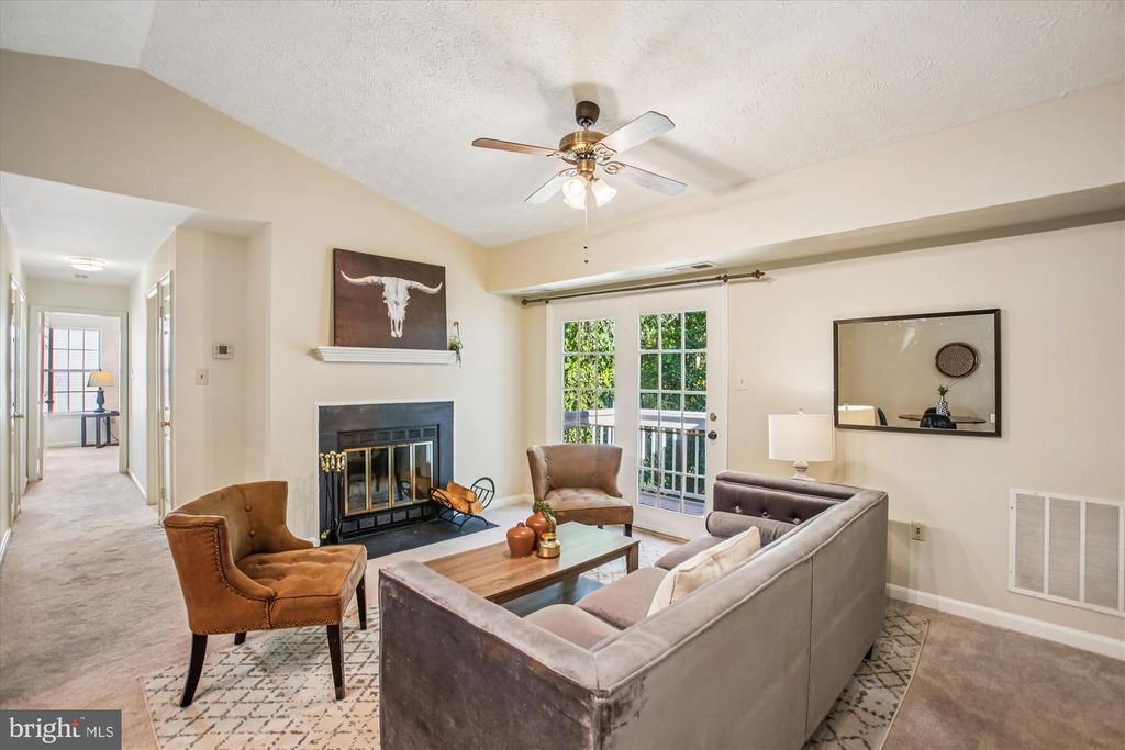5700 SHADWELL CT #81, Alexandria, VA 22309