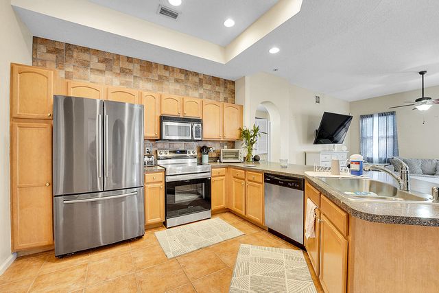 6173 NW East Deville Circle, Port St. Lucie, Port St Lucie, FL 34986