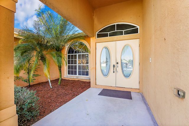 6173 NW East Deville Circle, Port St. Lucie, Port St Lucie, FL 34986