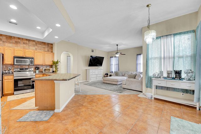 6173 NW East Deville Circle, Port St. Lucie, Port St Lucie, FL 34986