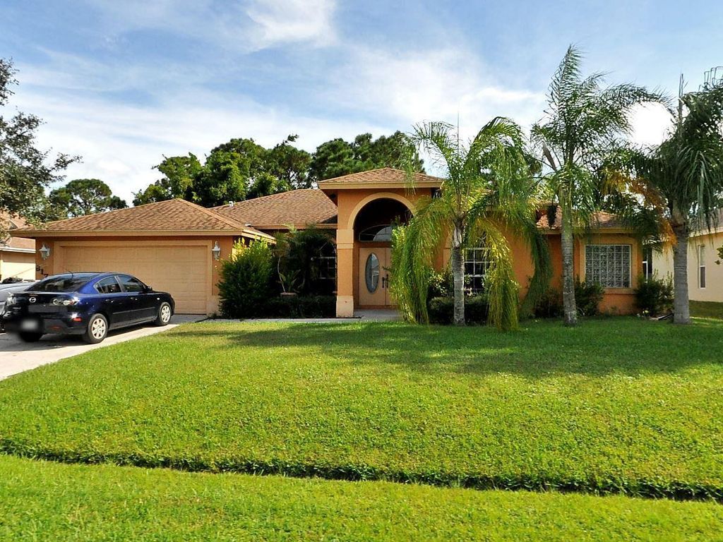 6173 NW East Deville Circle, Port St. Lucie, Port St Lucie, FL 34986