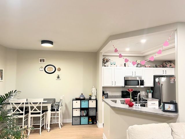 4896 W ASPEN SPRINGS DR, Riverton, UT 84096