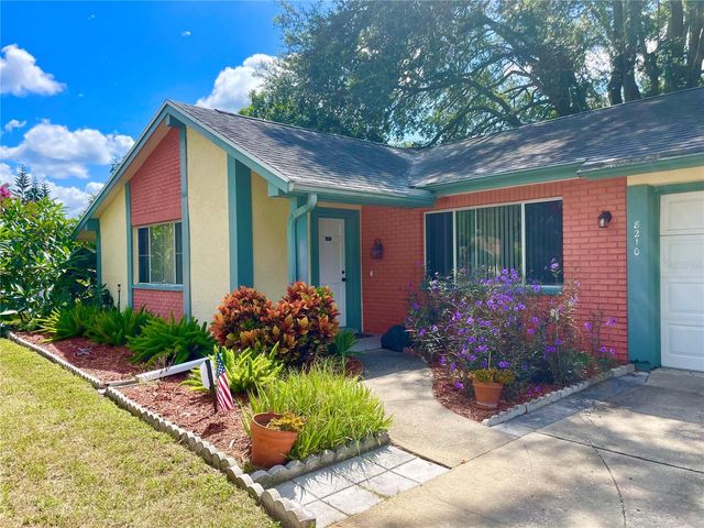 8210 WOODSONG ROW, Hudson, FL 34667