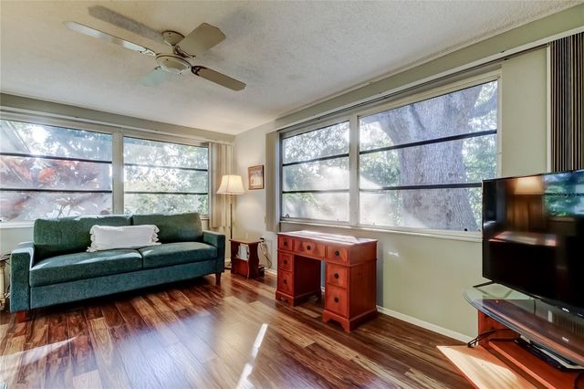 8210 WOODSONG ROW, Hudson, FL 34667