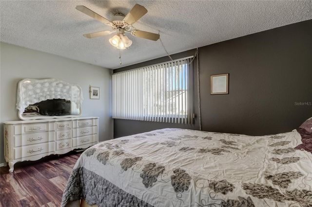 8210 WOODSONG ROW, Hudson, FL 34667