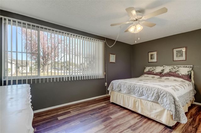 8210 WOODSONG ROW, Hudson, FL 34667