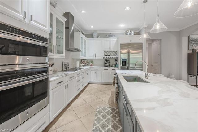 6865 Il Regalo CIR, Naples, FL 34109