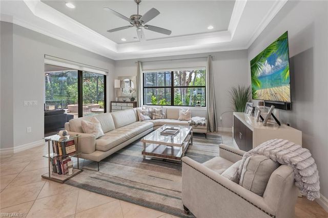 6865 Il Regalo CIR, Naples, FL 34109