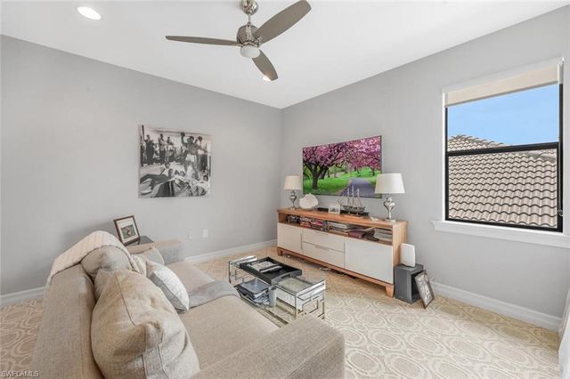 6865 Il Regalo CIR, Naples, FL 34109