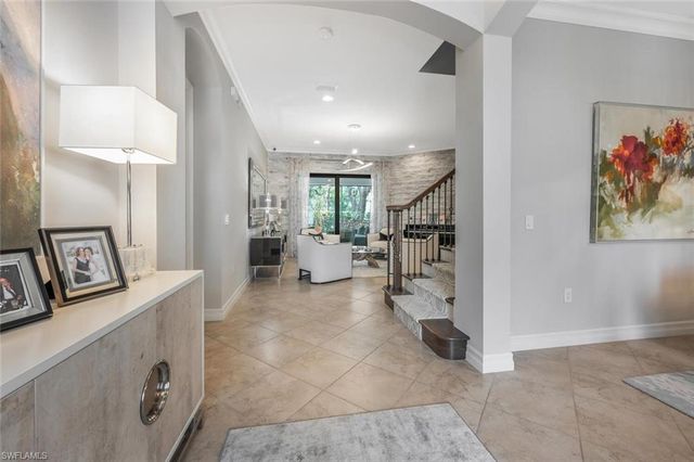 6865 Il Regalo CIR, Naples, FL 34109