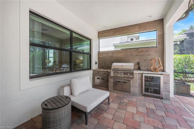 6865 Il Regalo CIR, Naples, FL 34109