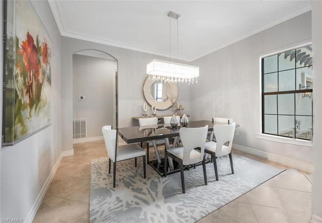 6865 Il Regalo CIR, Naples, FL 34109