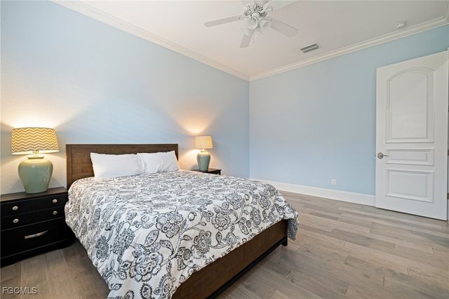 2262 SE 28th ST, Cape Coral, FL 33904