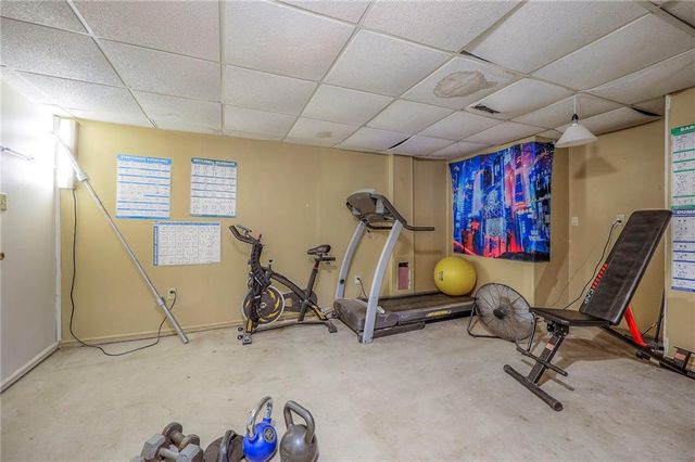 21850 W 179th Street, Olathe, KS 66062