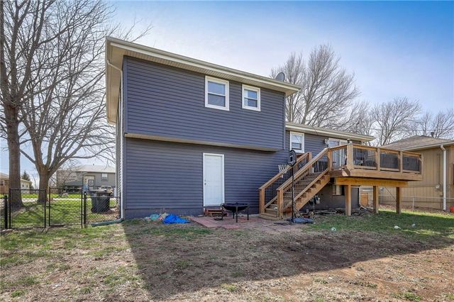 21850 W 179th Street, Olathe, KS 66062