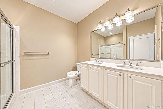 2305 Townhome Way, Huntington Station, NY 11746