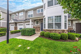 2305 Townhome Way, Huntington Station, NY 11746