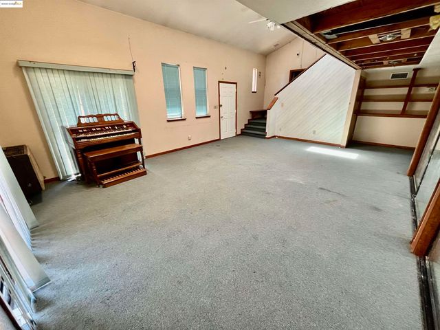 24691 Quartz Ave, Mi Wuk Village, CA 95346