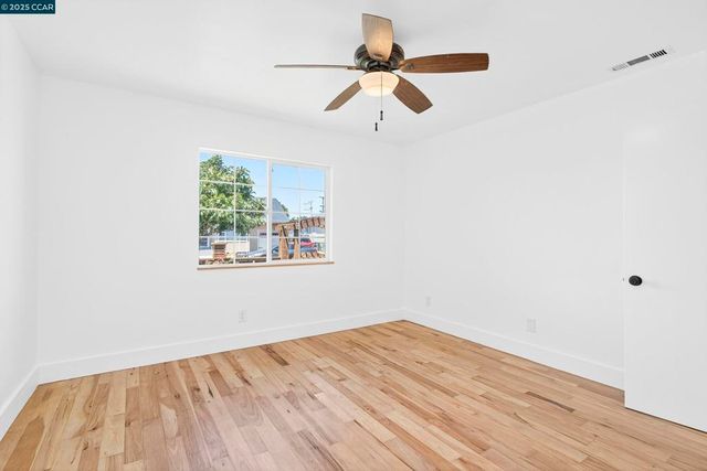 1758 Garvin Ave, Richmond, CA 94801