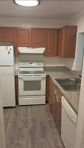 4149 NW 90th Ave 106, Coral Springs, FL 33065