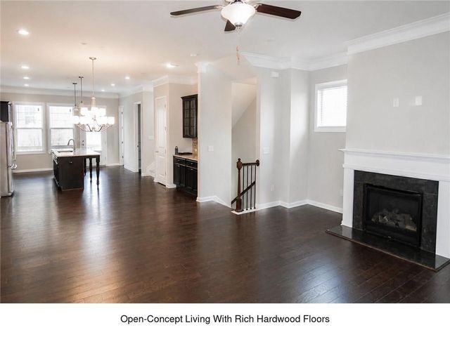 320 Beacons Place, Alpharetta, GA 30005