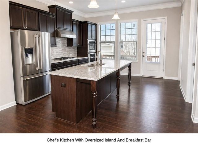 320 Beacons Place, Alpharetta, GA 30005